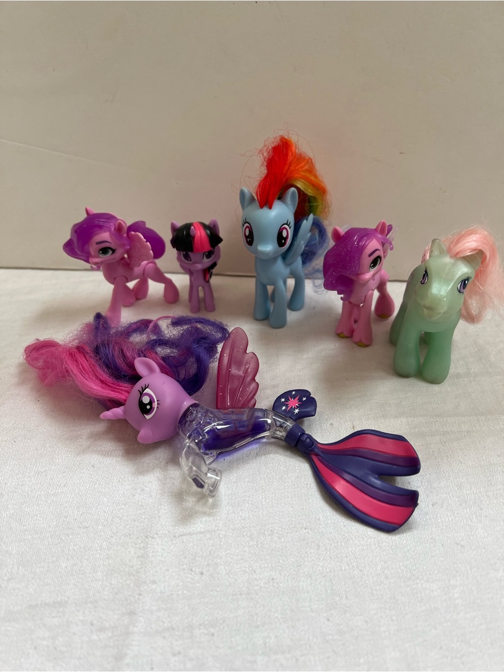 My Little Pony Lot of 6 Figures Horses Some With Brushable Hair